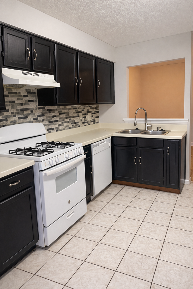 6039 Pinebark Court - Photo 5 of 15