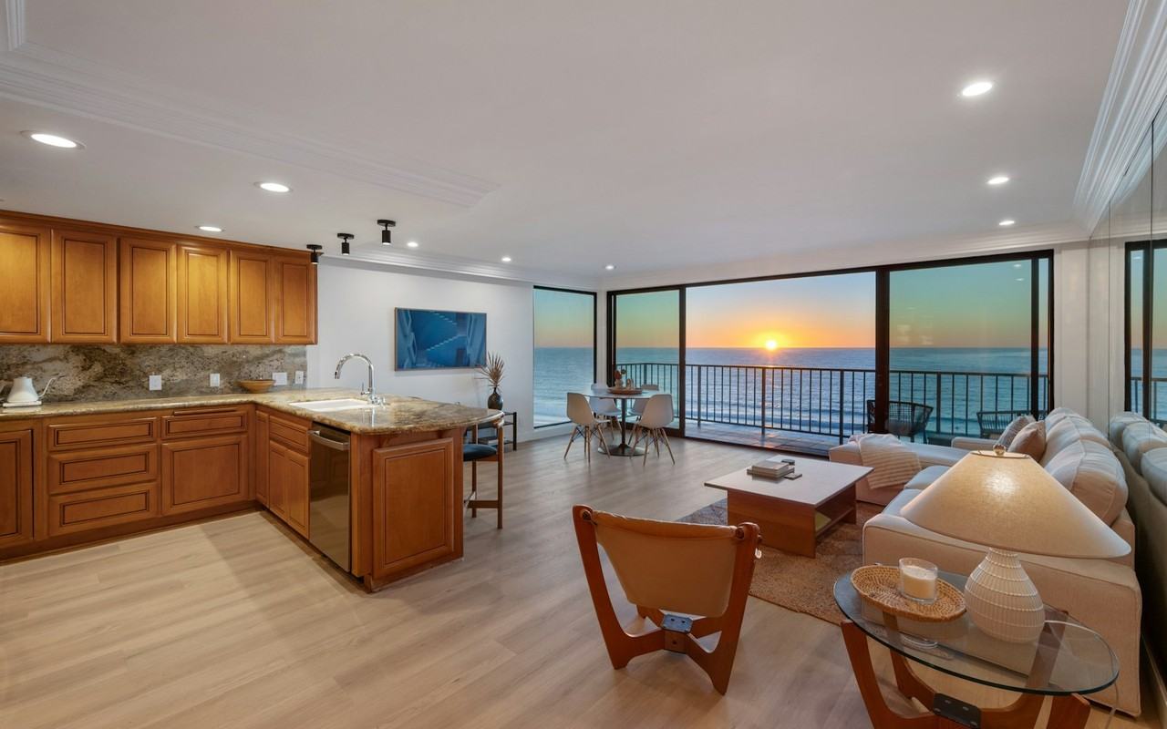 721 Esplanade, Unit 301 - Photo 2 of 35