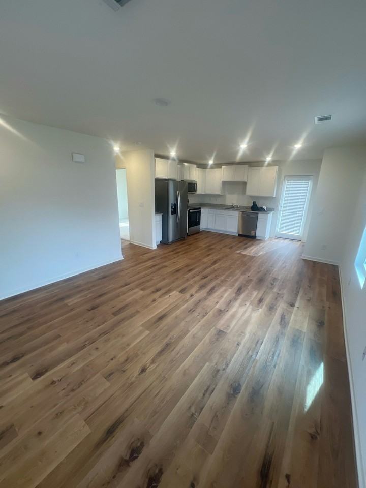 11316 Snapdragon Cove - Photo 6 of 15