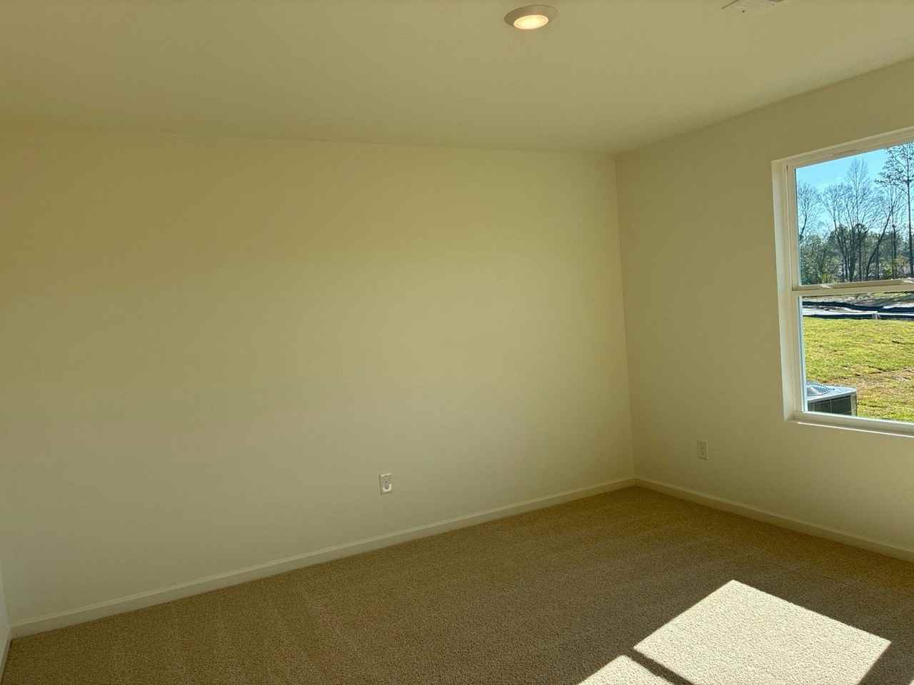 2471 Sky Drive - Photo 6 of 23