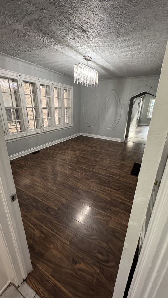 8055 S Paulina St, Unit 1 - Photo 3 of 13