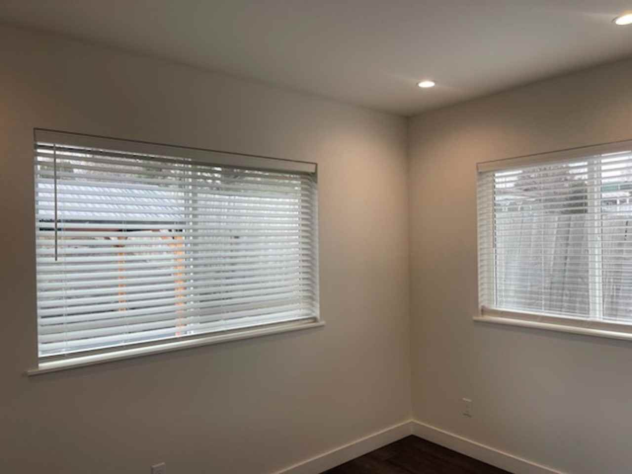 460 N James Ave - Photo 5 of 9