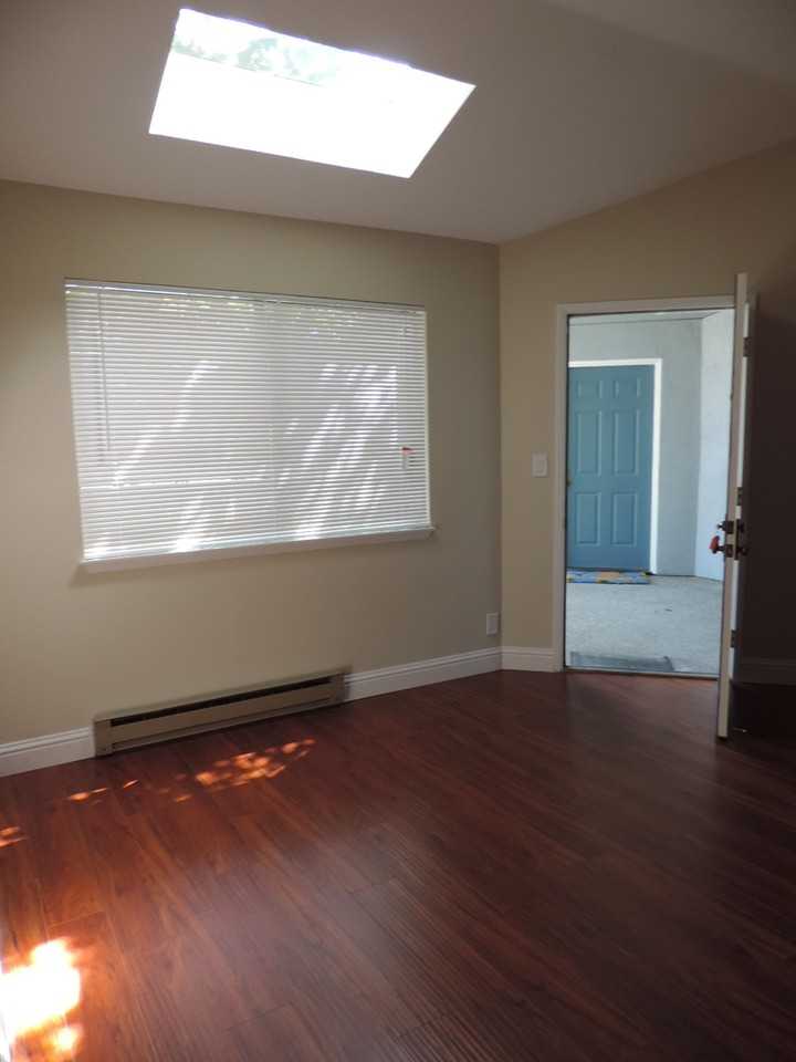 400 Laurel Street - Photo 7 of 22