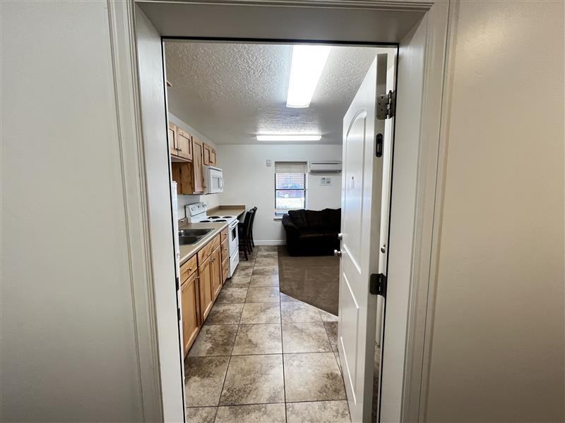 Harman House Studios - Photo 7 of 50