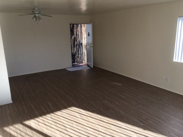 46th Street Villas - Photo 4 of 37