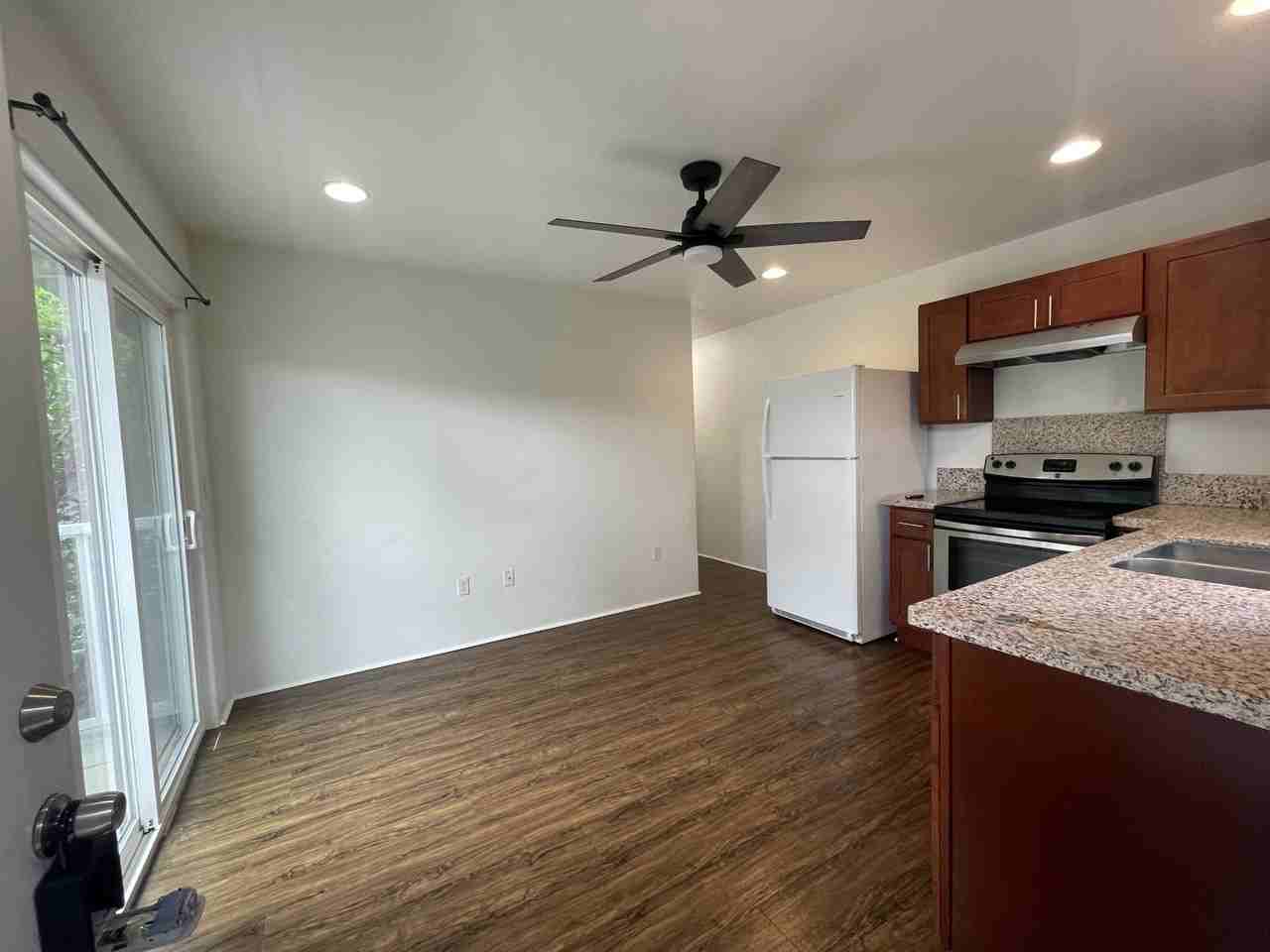 1917 Pacific Heights Rd #D