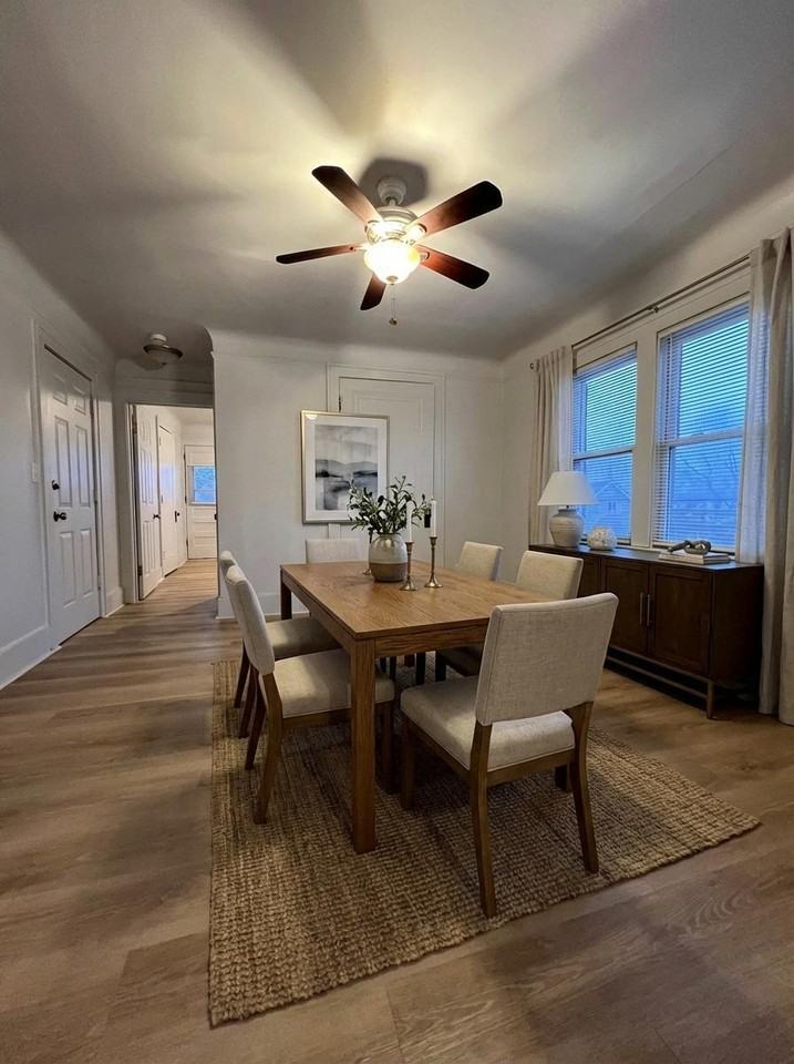 1312 Hanford Avenue - Photo 5 of 8