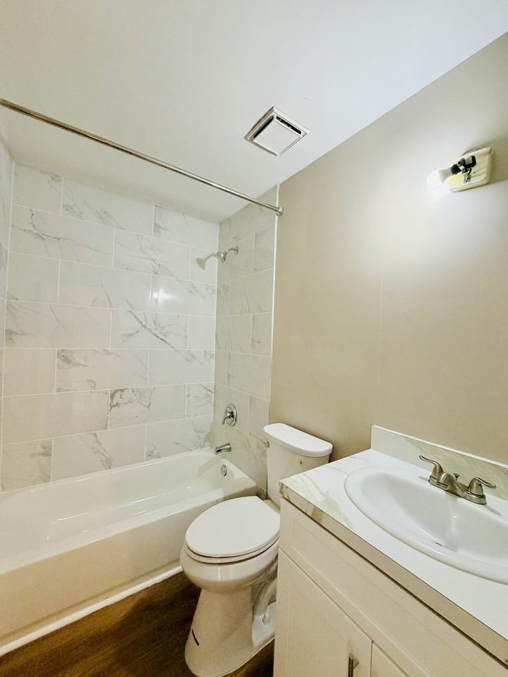 1-7 Almond ct - Photo 4 of 15