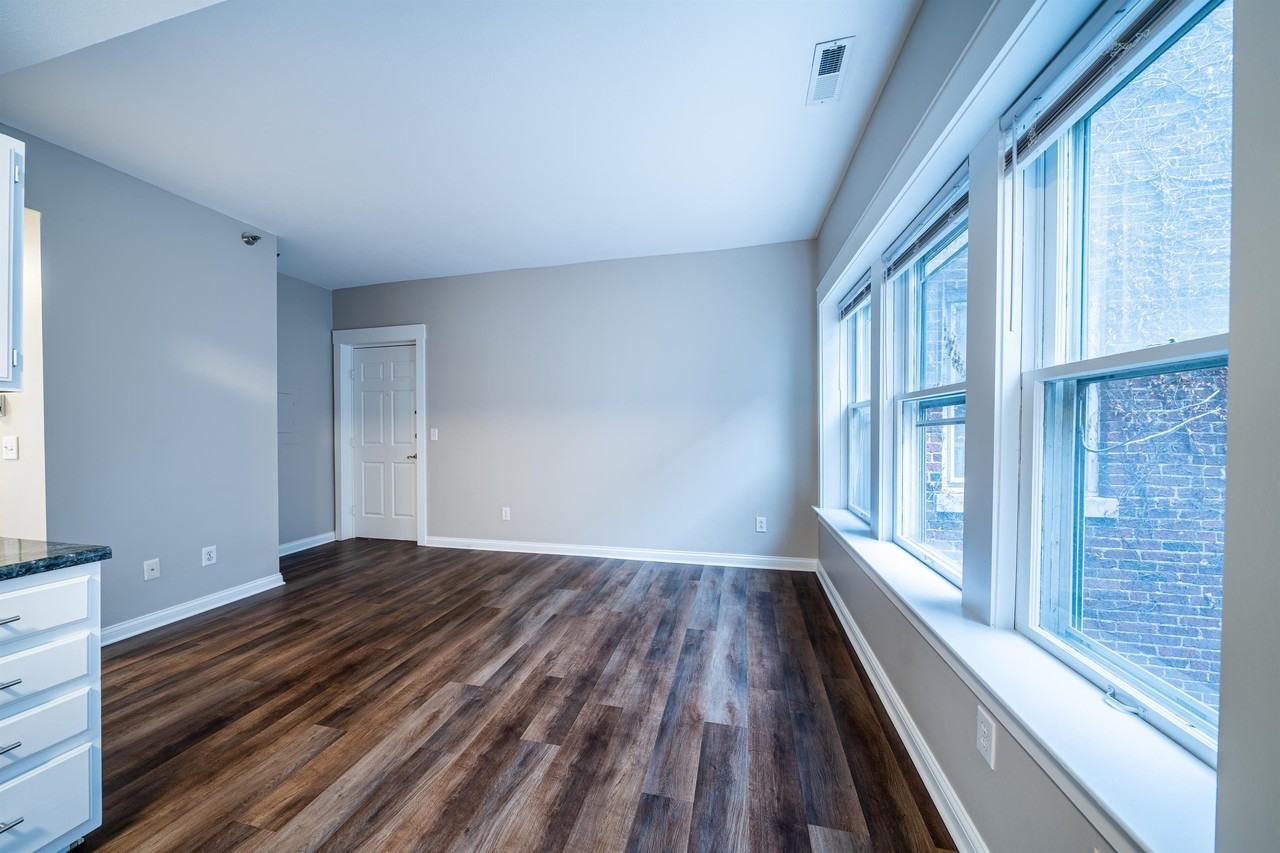 Grace Manor Apartments - Photo 5 of 50