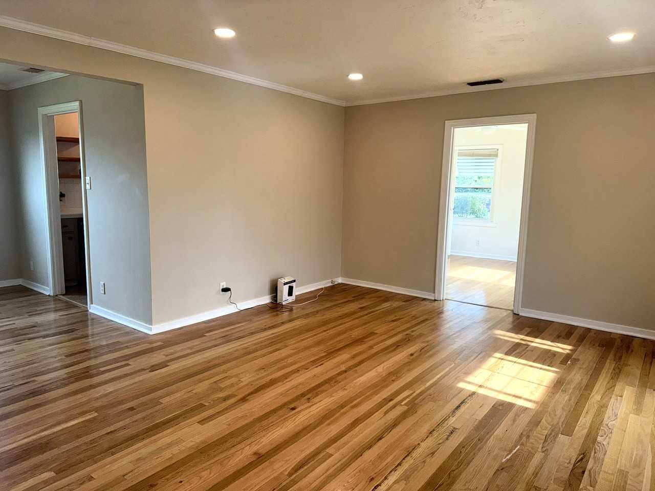 221 E Griffith Way #1 - Photo 4 of 29