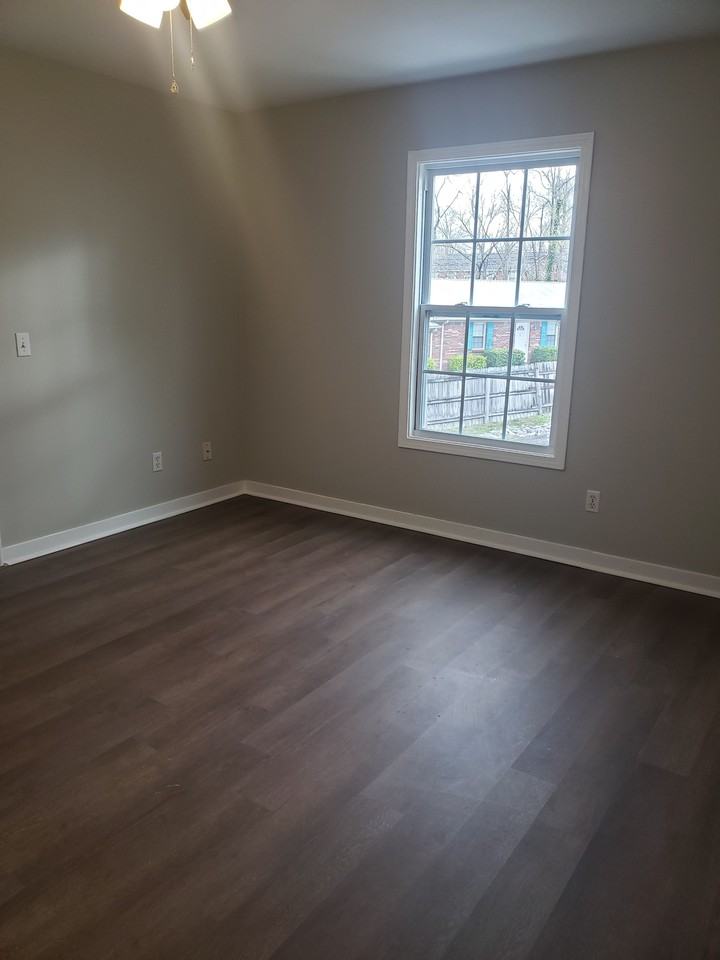 1325 Virginia - Photo 2 of 6