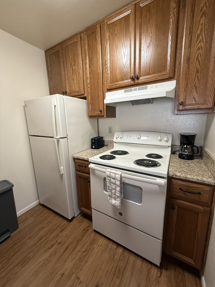 4455 & 4465 Cherokee Avenue - 55.7 #55-7 - Photo 5 of 28