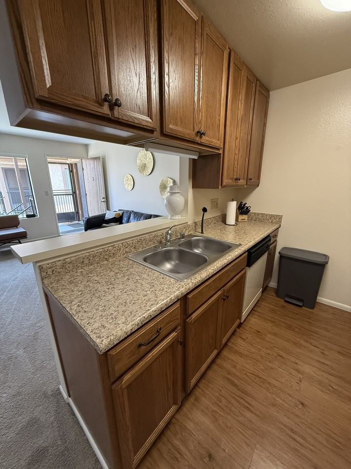 4455 & 4465 Cherokee Avenue - 55.7 #55-7 - Photo 6 of 28