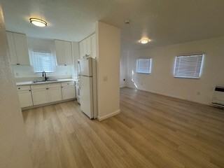 234 E. 51st St. - Photo 5 of 20