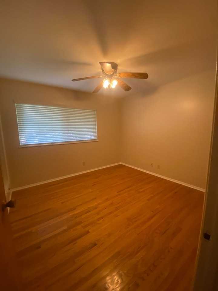 314 E Hoover Ave - Photo 7 of 28