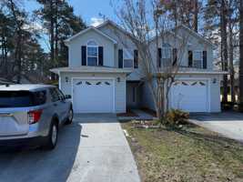 featured image of 617A 15th Ave S #1