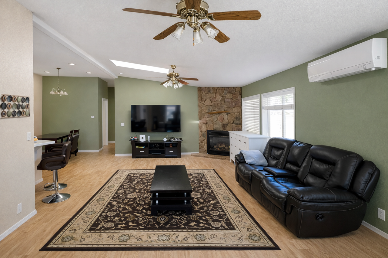 1616 Penn Cove Rd - Photo 2 of 22