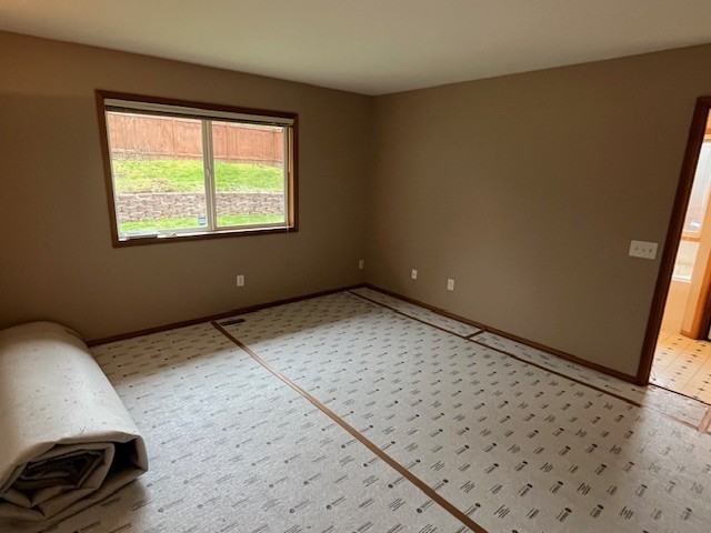 5608 125th St Se #1 - Photo 7 of 10