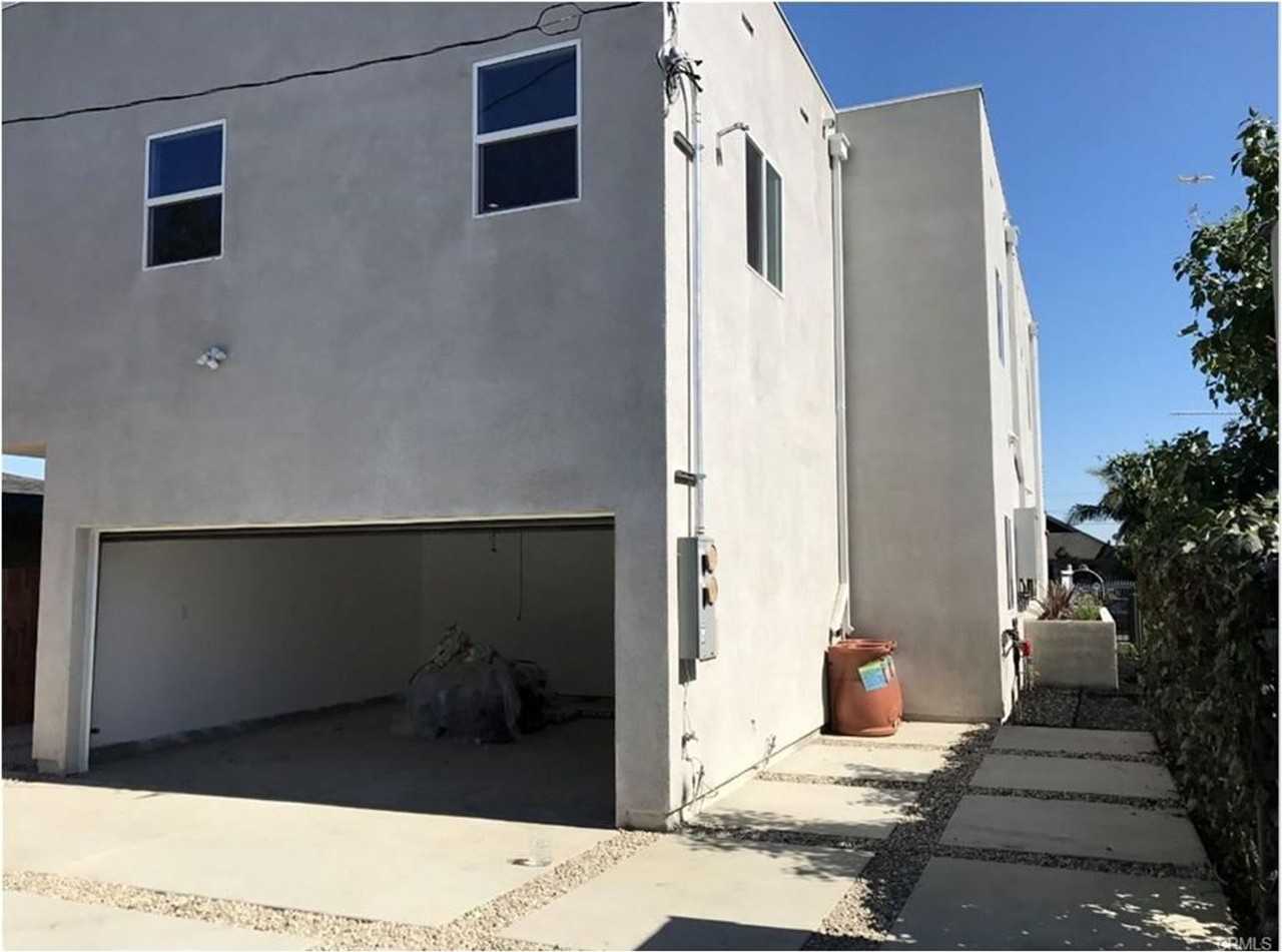 85(221) - Photo 3 of 6