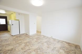 N006ach (REOM) - Photo 1 of 1