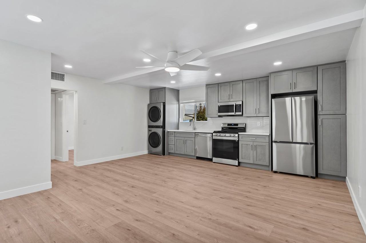 Live Near Ocean Beach! - Photo 6 of 36