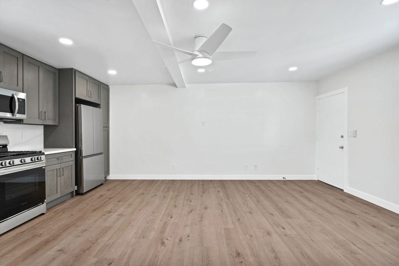 Live Near Ocean Beach! - Photo 7 of 36