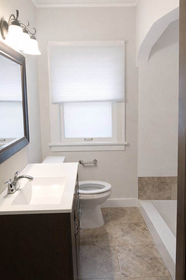 4046 Washburn Ave N - Photo 6 of 23