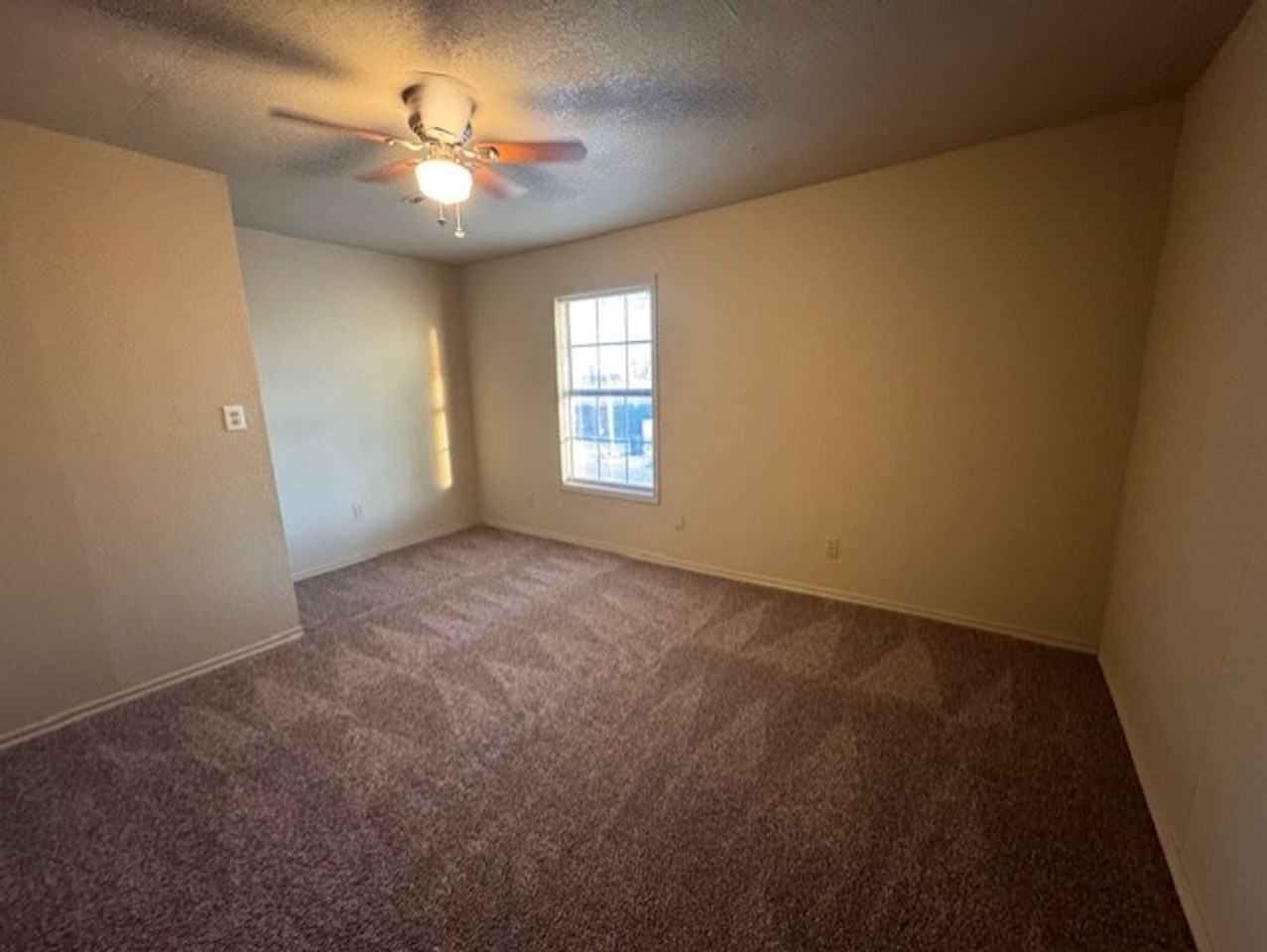 4545 W Park Pl - Photo 7 of 14