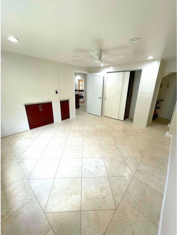 2755 Dow St - Photo 7 of 8