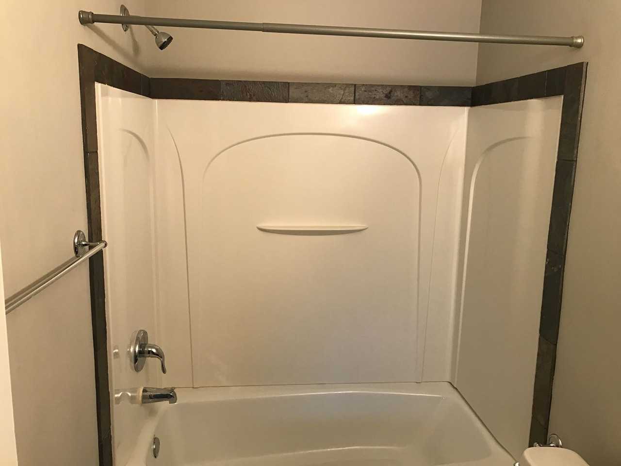 1006 Randolph Ave - Photo 6 of 11