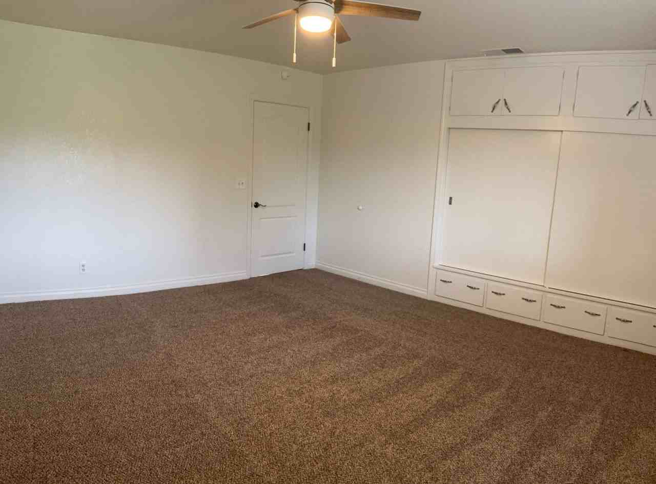 8581 Van Allen Rd - Photo 6 of 22