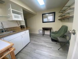 featured image of 1382 Frank St