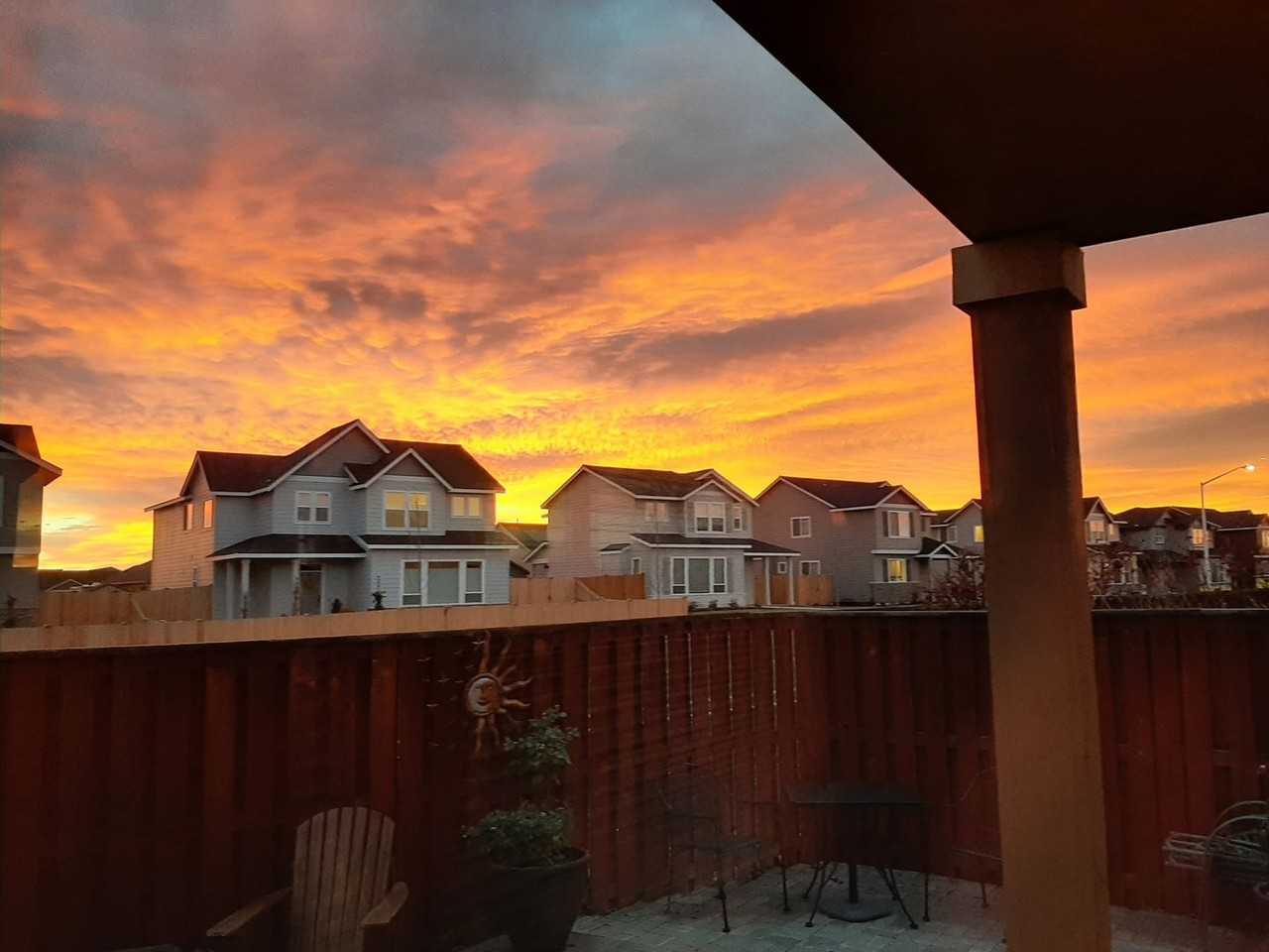 788 Nw 28th Loop - Photo 2 of 32