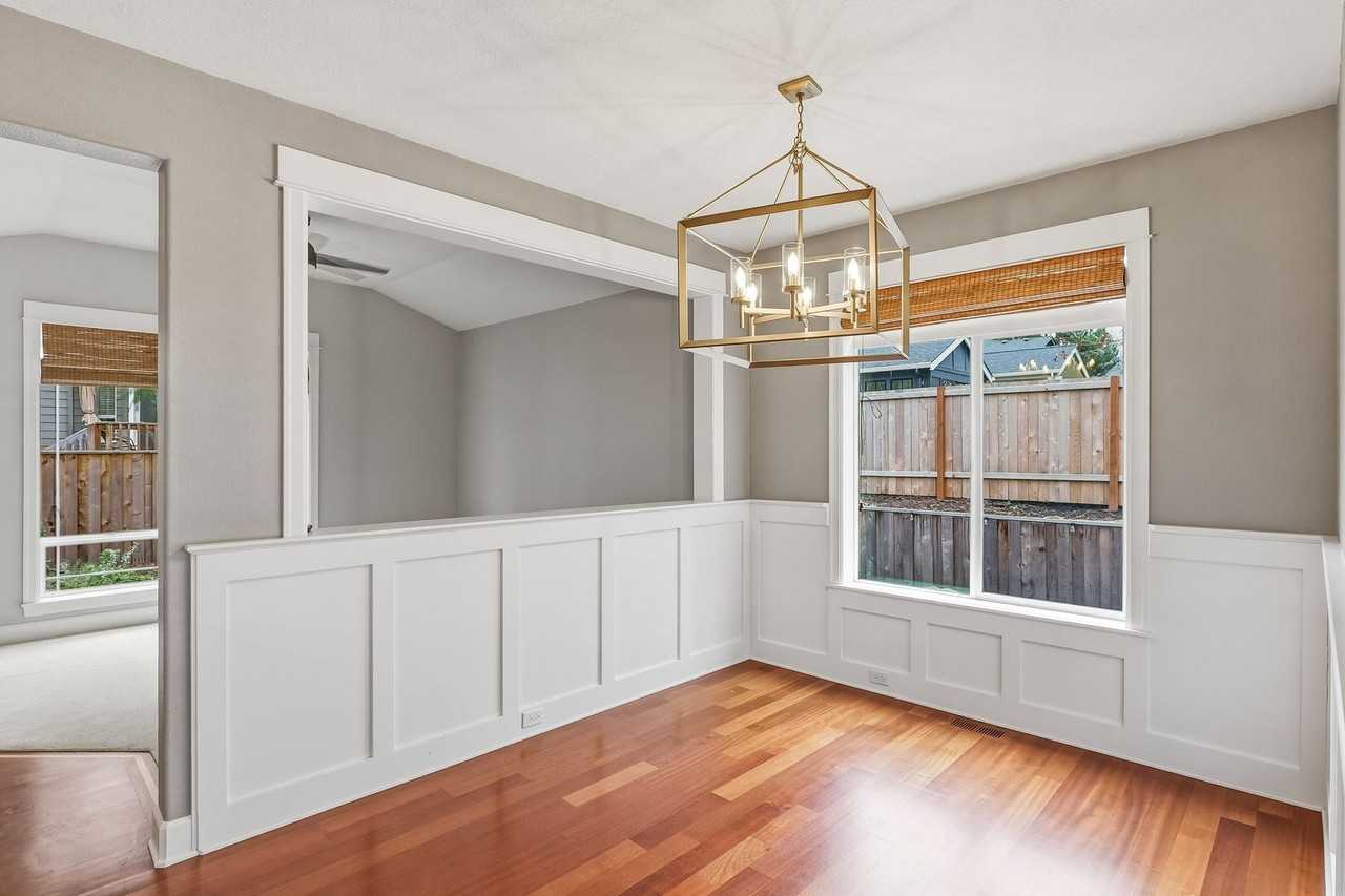 5320 Lower Dr - Photo 4 of 21