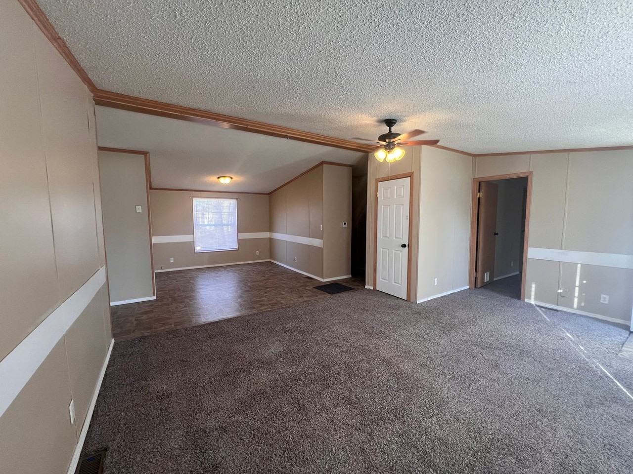 2916 W Savannah Ave - Photo 3 of 23