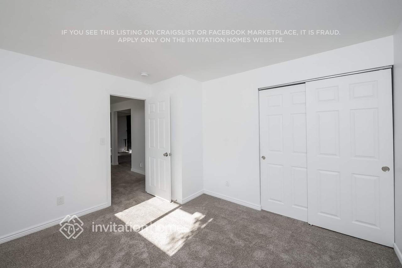 5988 S Odessa Cir - Photo 7 of 17