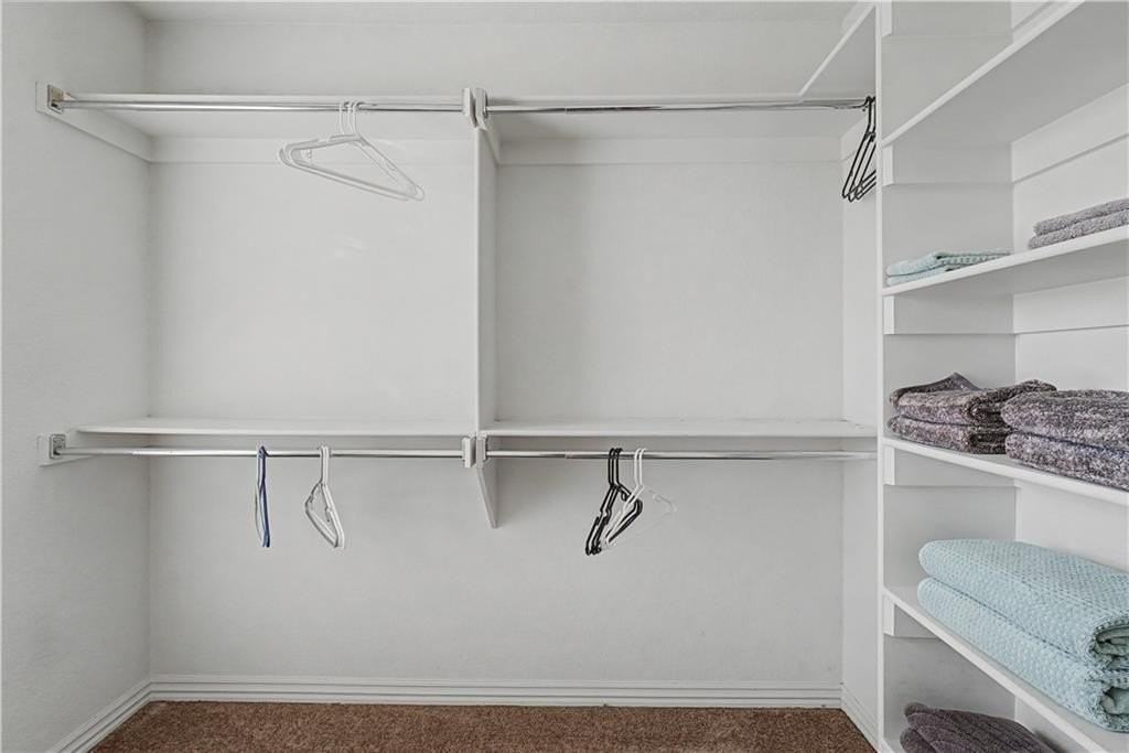 706 Sedgwick Dr - Photo 7 of 22