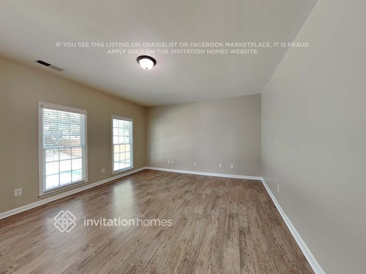 134 Eastlake Lndg - Photo 5 of 7