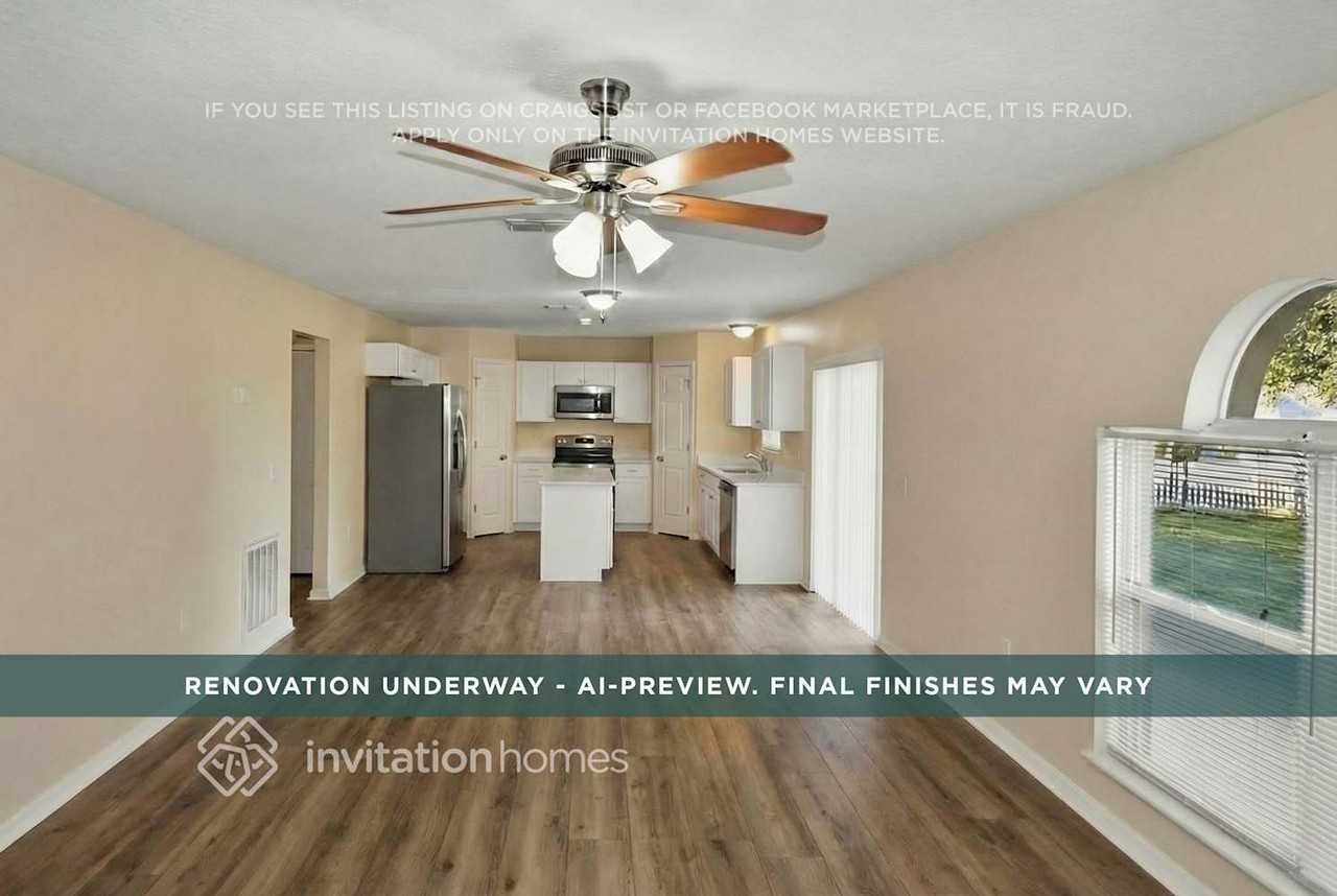 2370 Sheila Dr - Photo 5 of 10