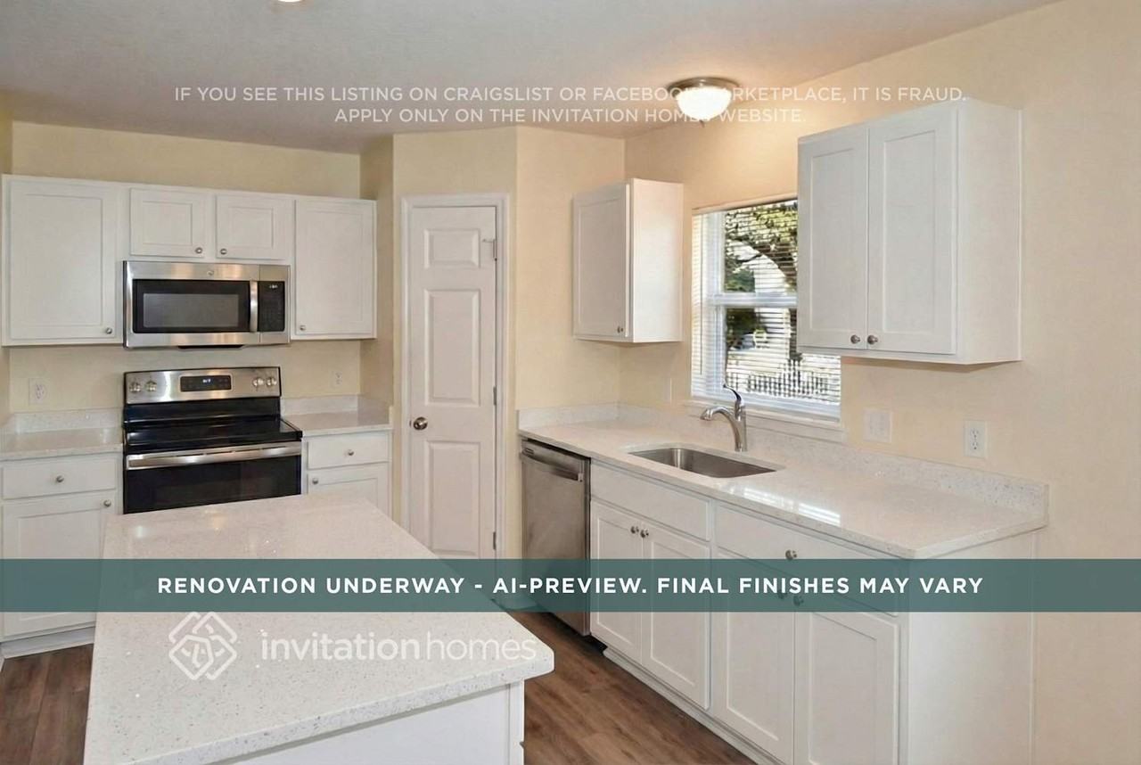 2370 Sheila Dr - Photo 7 of 10