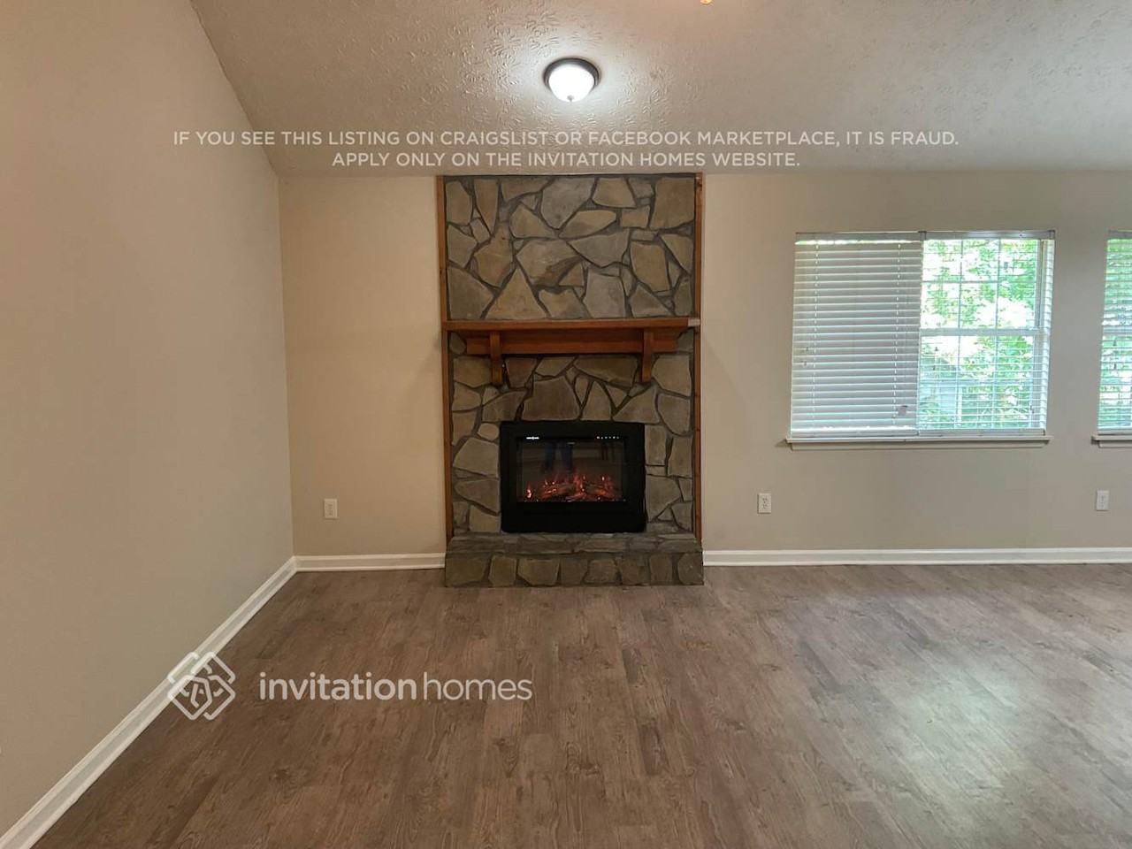 160 Briarcliff Pl - Photo 2 of 11