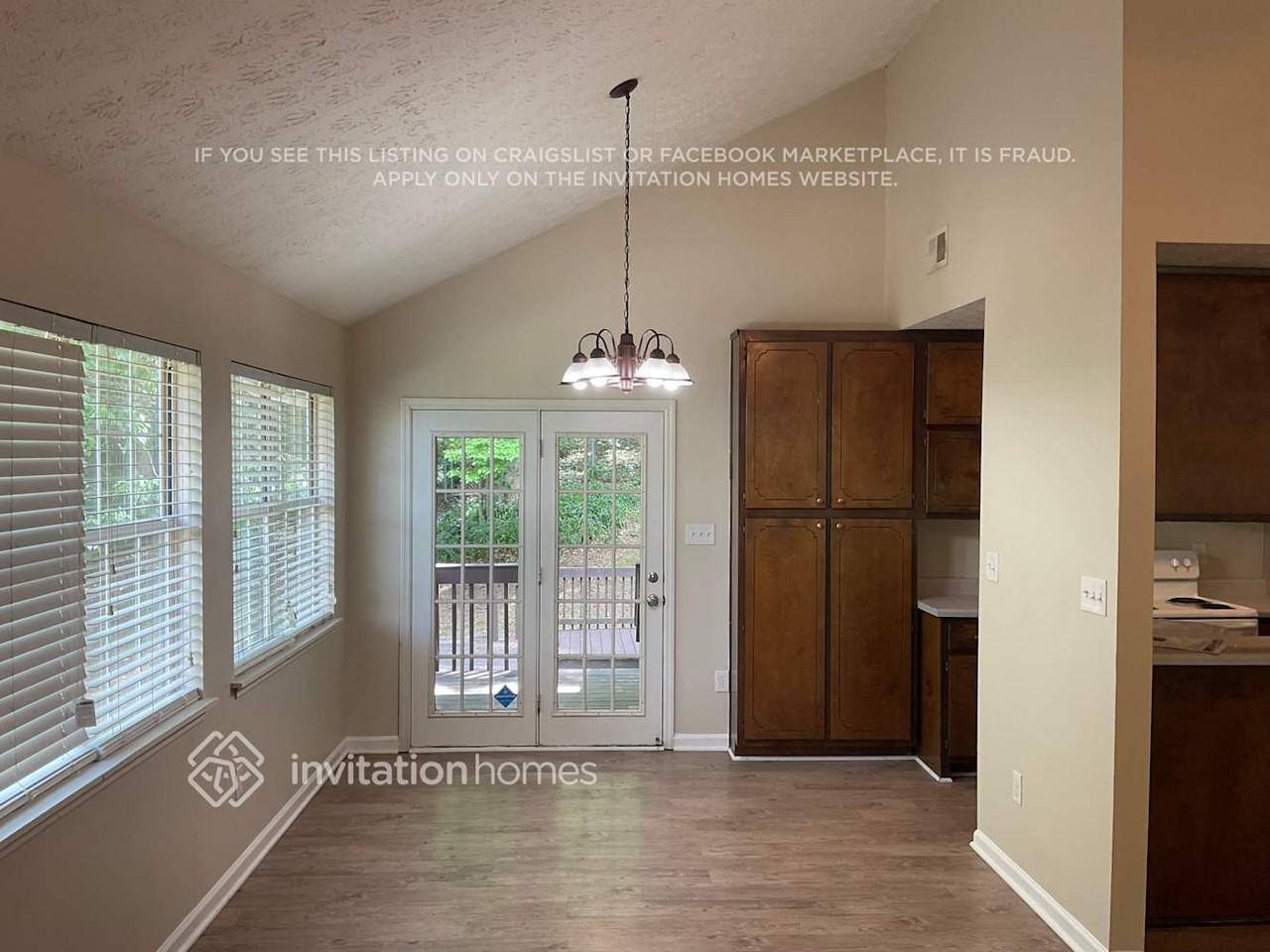 160 Briarcliff Pl - Photo 5 of 11