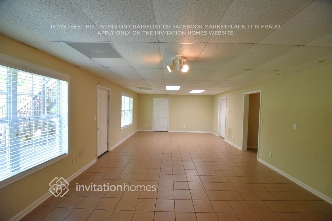 4594 Sequoia Park Trl - Photo 5 of 19