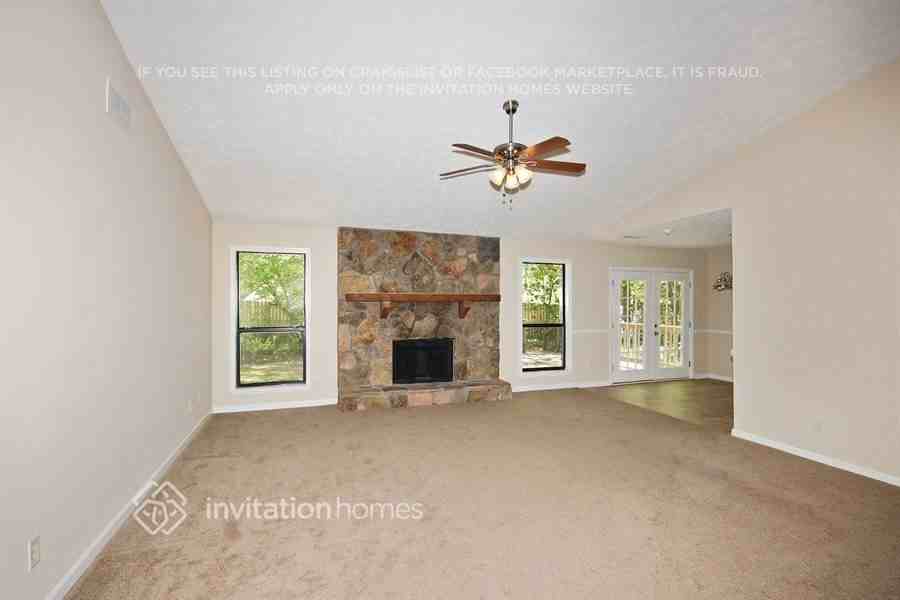 1387 Olde Mill Trce - Photo 4 of 19