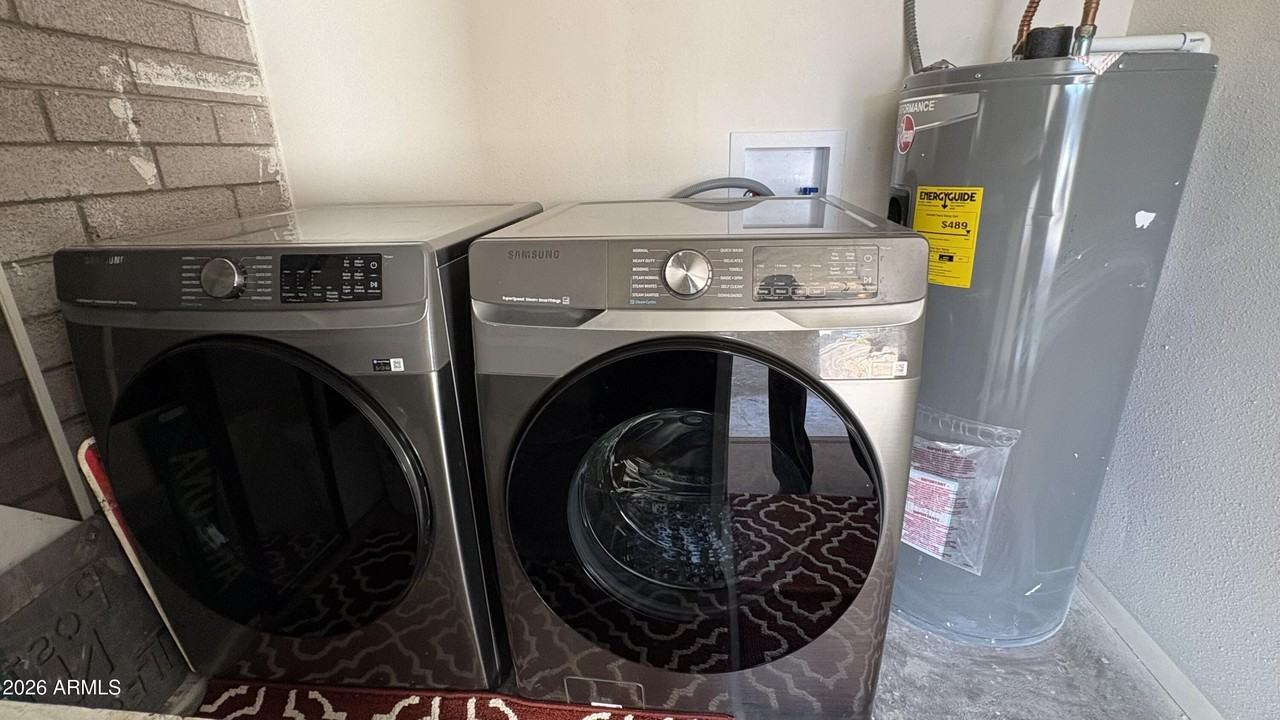 2140 W Utopia Rd - Photo 4 of 14