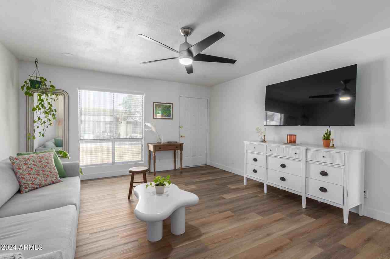 8241 N Central Ave Unit 13 #13 - Photo 3 of 25