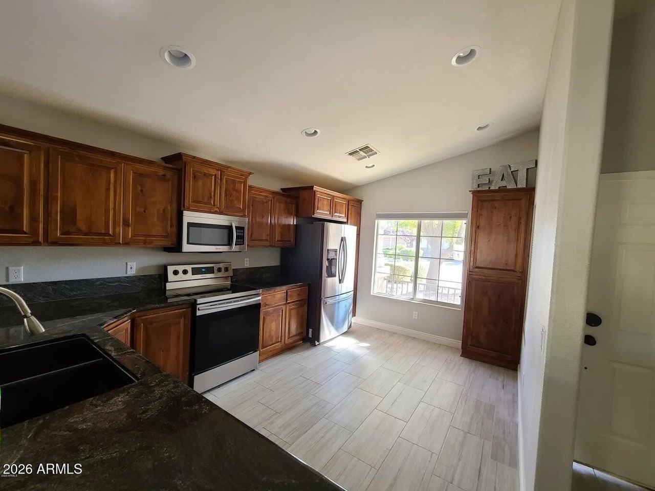 2324 E Browning Pl - Photo 3 of 17