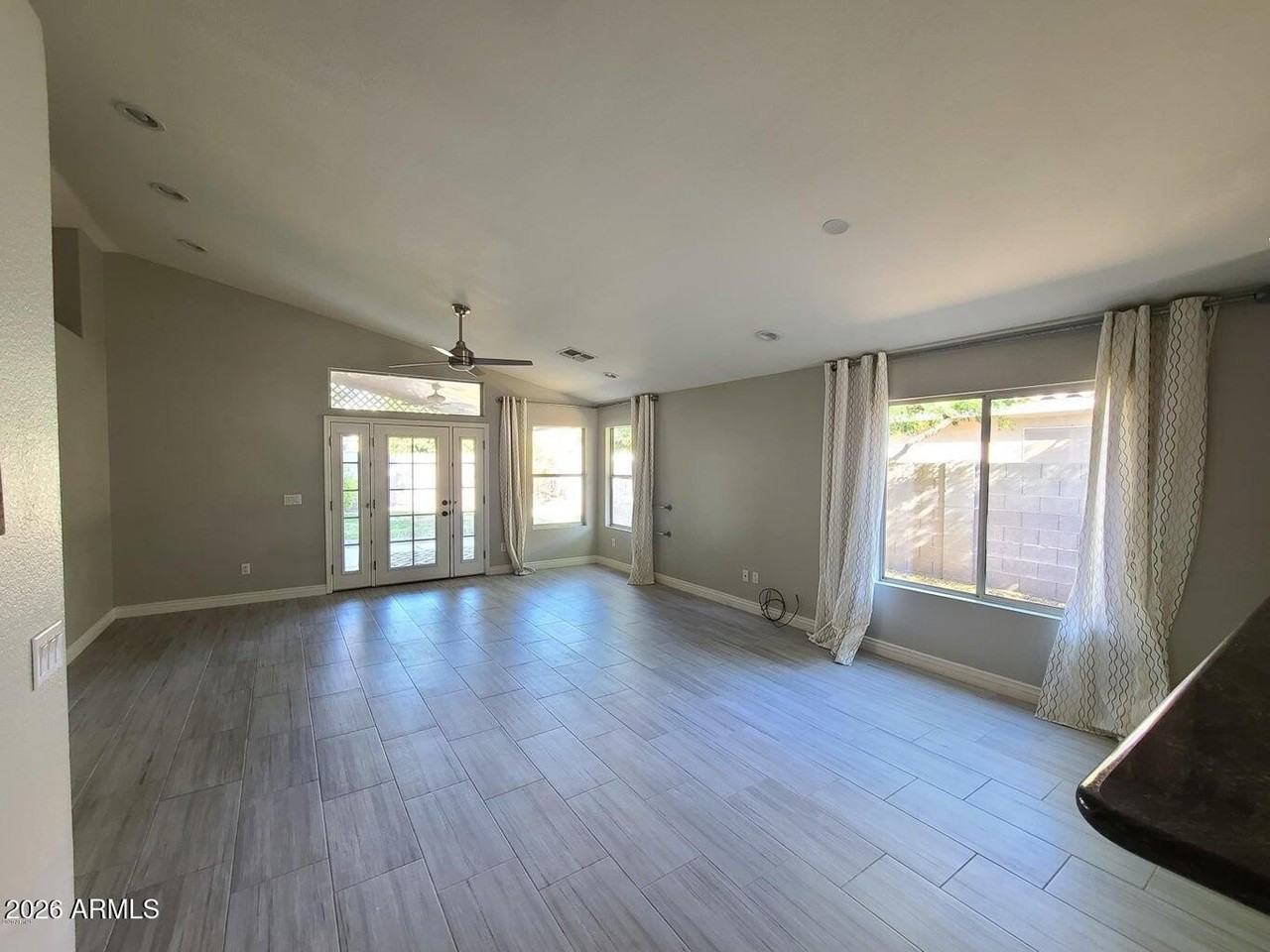 2324 E Browning Pl - Photo 5 of 17