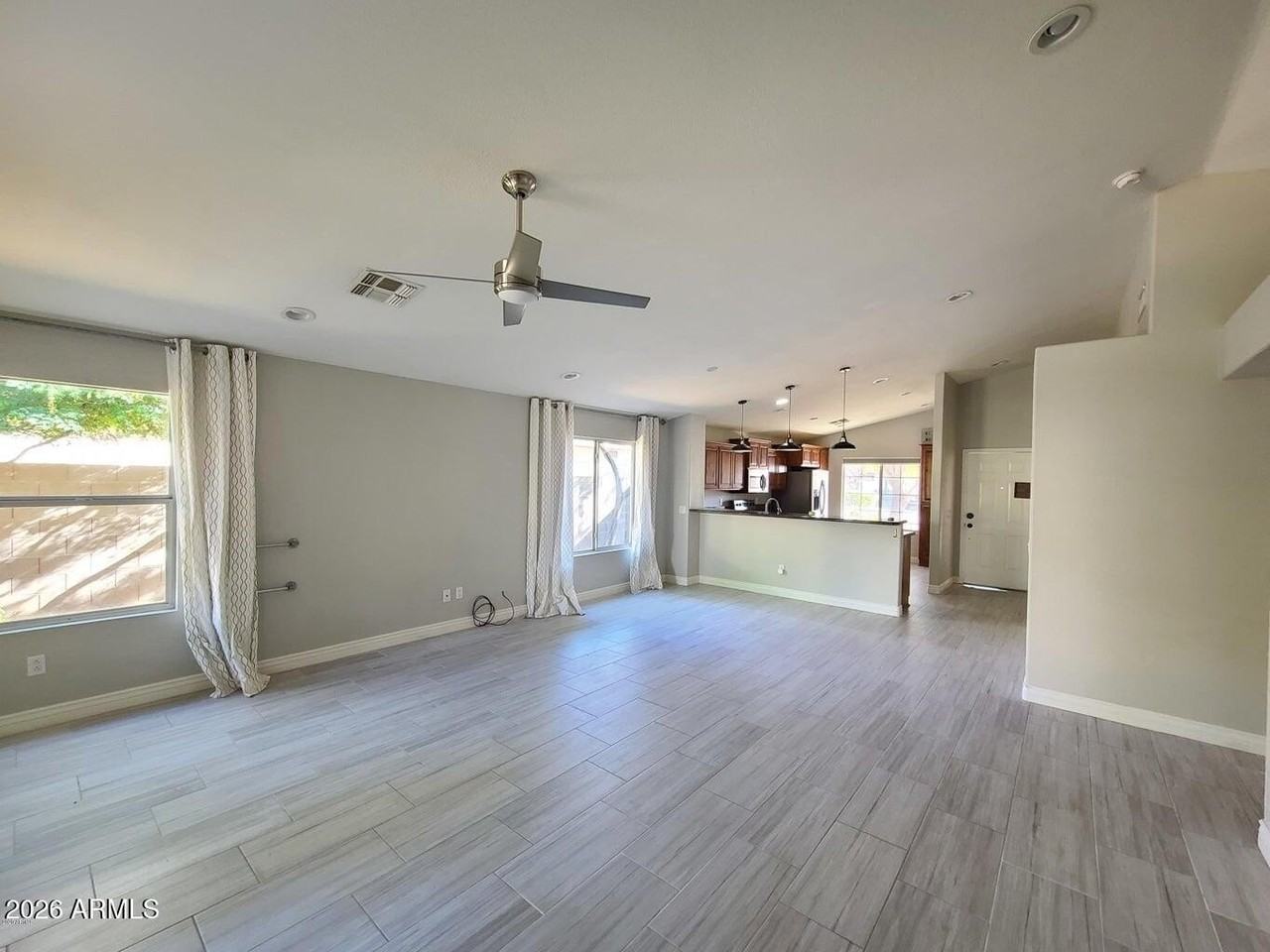 2324 E Browning Pl - Photo 6 of 17