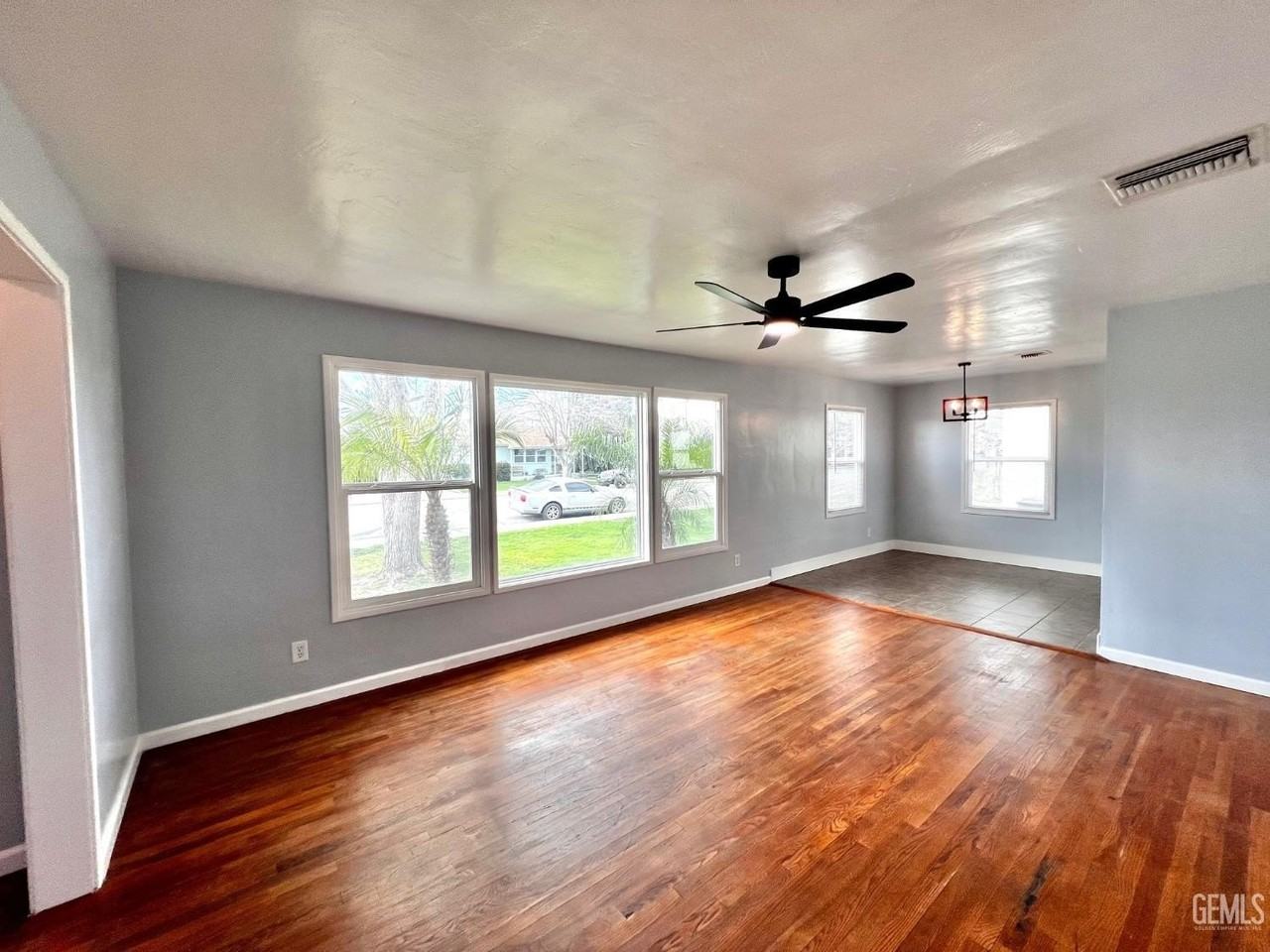 214 Faber St - Photo 6 of 29